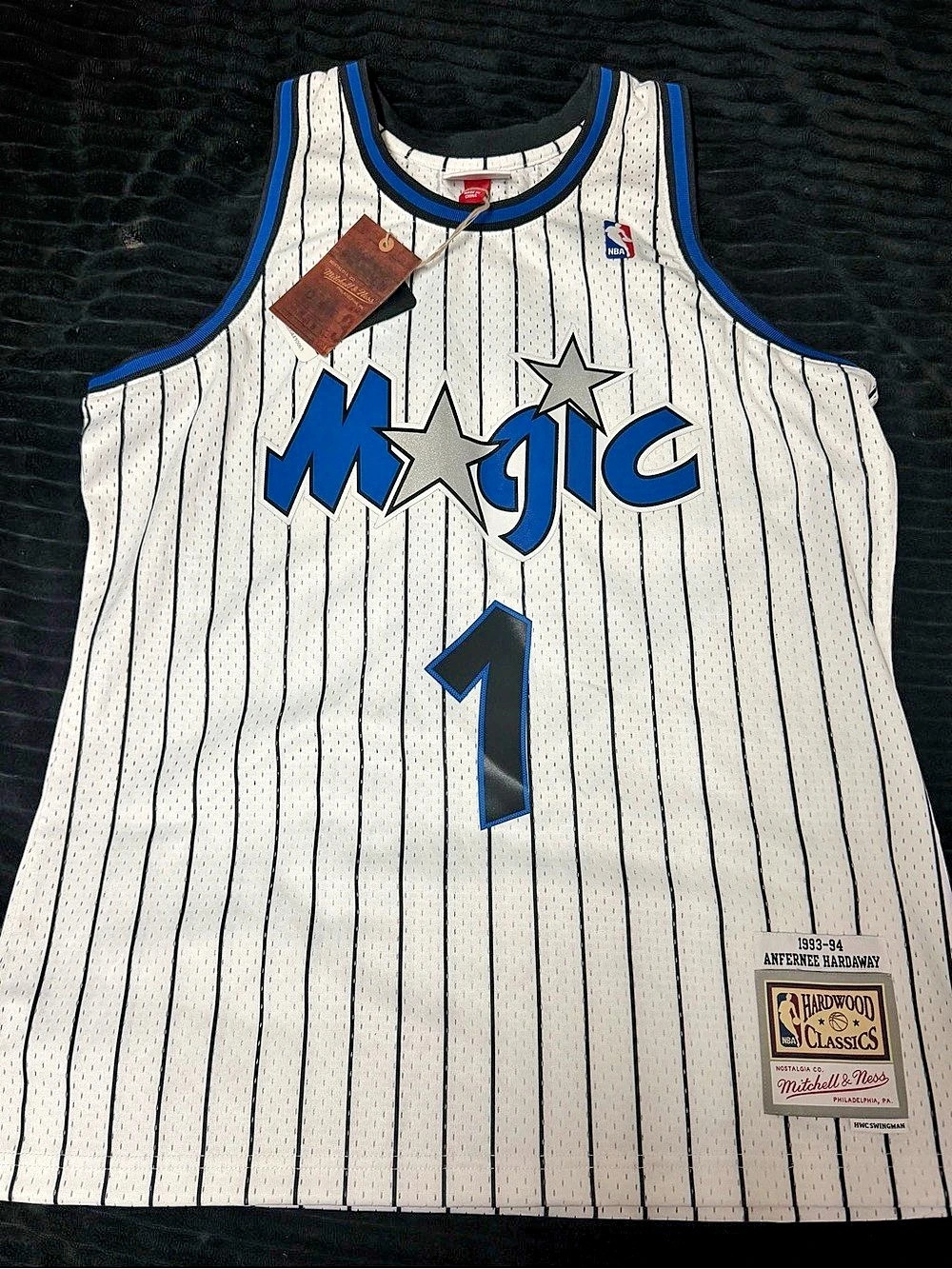 Mitchell & Ness Orlando Magic 1993-94 Anfernee Hardaway Swingman Jersey